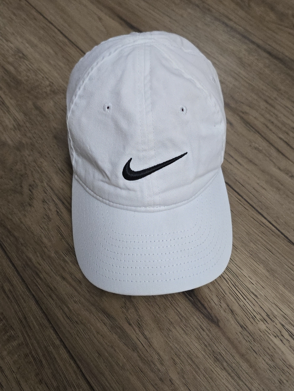 Nike Kids White Cotton Swoosh Cap